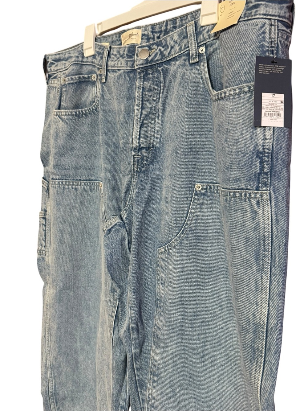 Universal Thread Mid-Rise Painter Boyfriend Jeans Sz 17 NWT - Picture 13 of 15